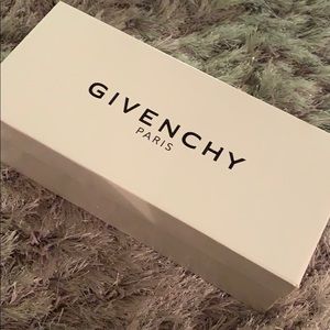 Givenchy  jelly flat sandals